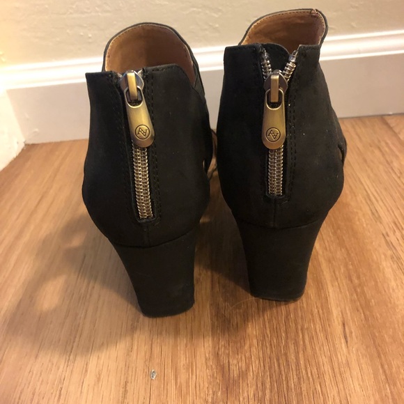 Adrienne Vittadini Wedge Sandal Women’s Size 11 - Picture 2 of 6